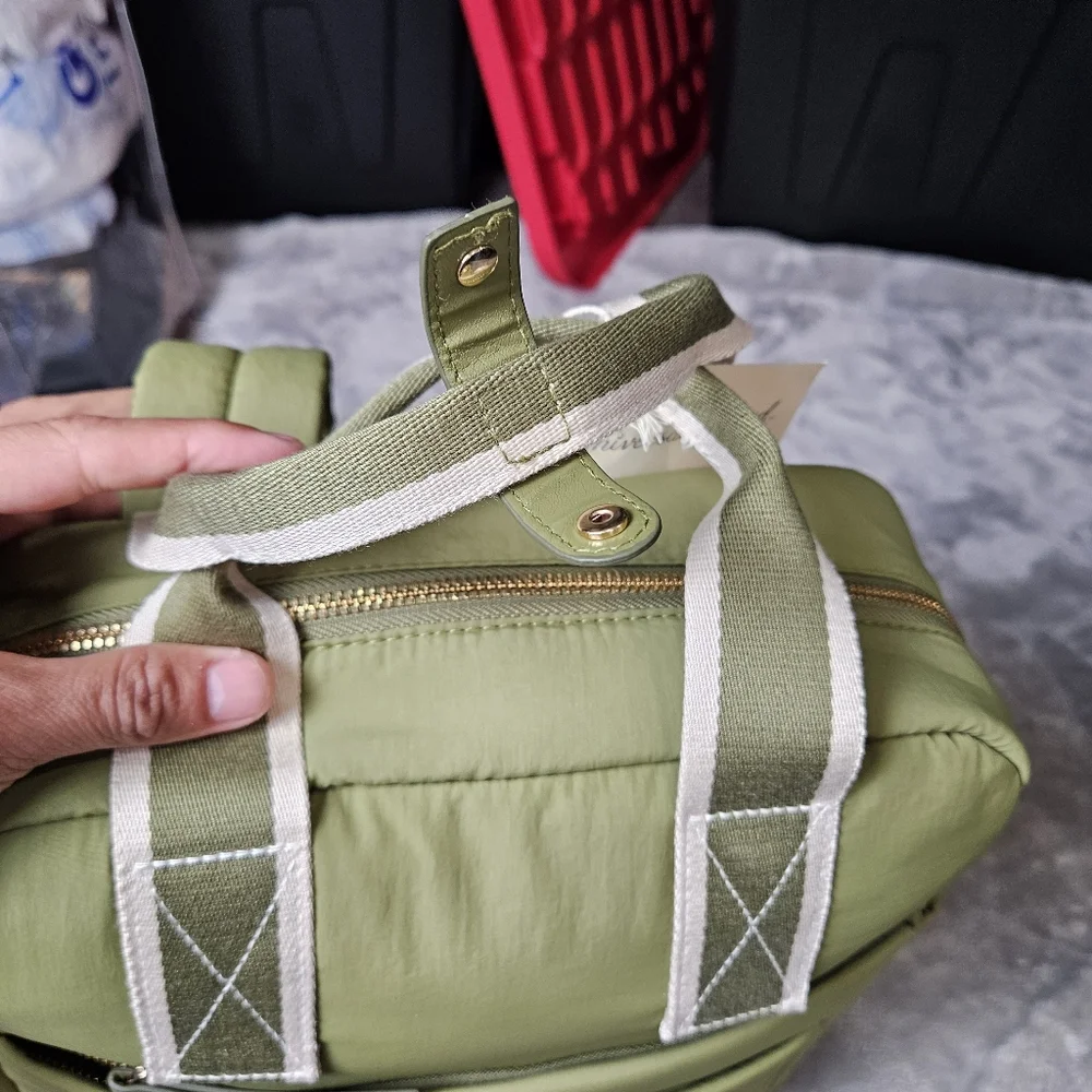 NEW Universal Thread Green Square Backpack - Picture 13 of 14